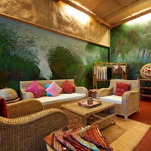 Supreme Room